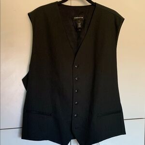 Claiborne men’s vest. XL